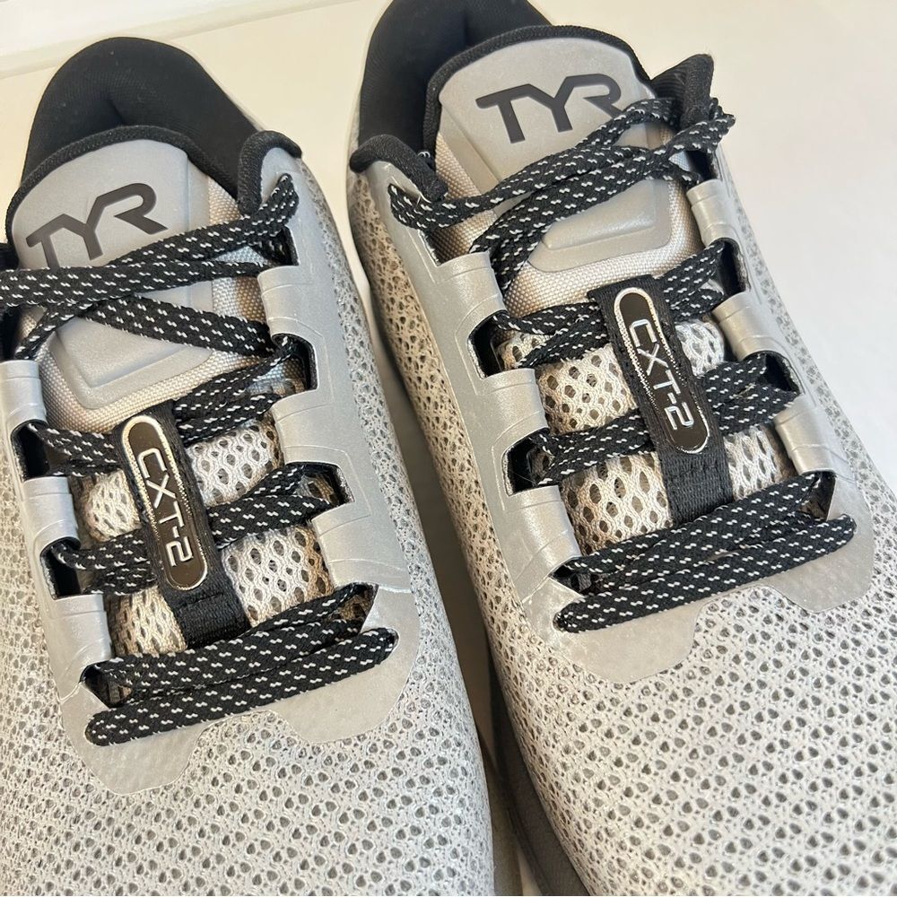 TYR CXT-2 Unisex Trainer Reflective Silver Unisex Athletic Shoes 8 Women 6.5 Men - Picture 7 of 13